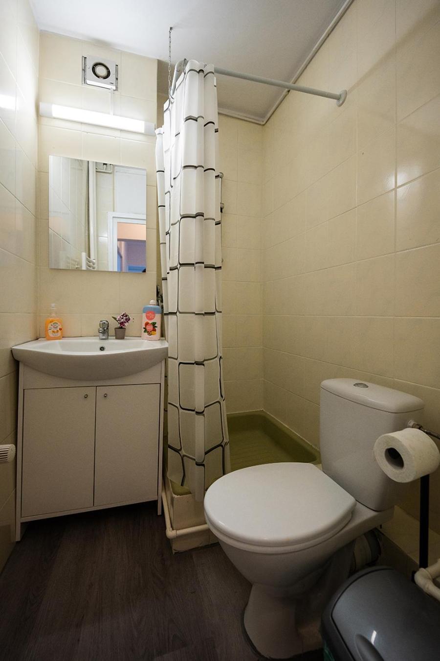Edelweiss Apartment -Gara Brasov Braşov Exterior foto