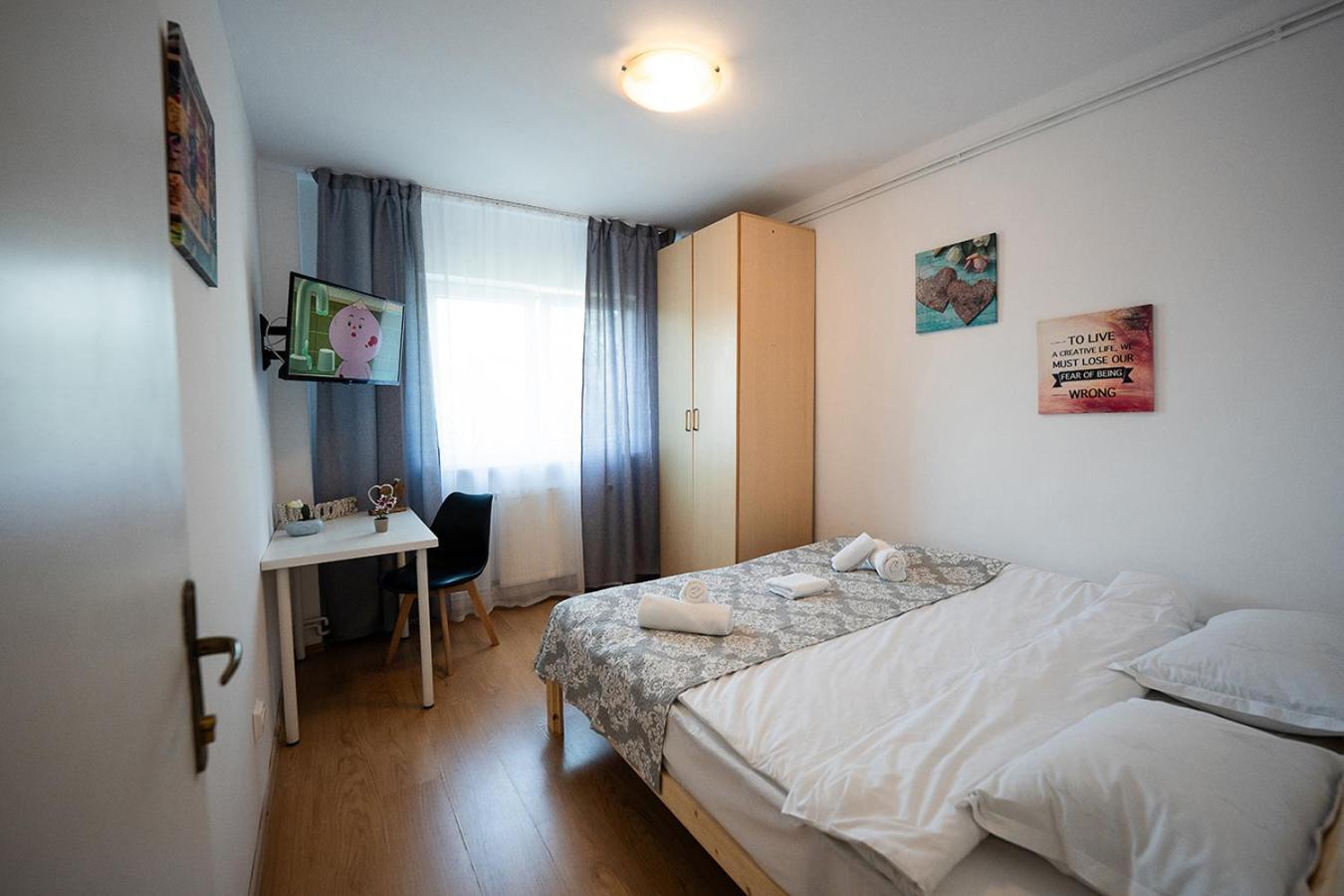 Edelweiss Apartment -Gara Brasov Braşov Exterior foto