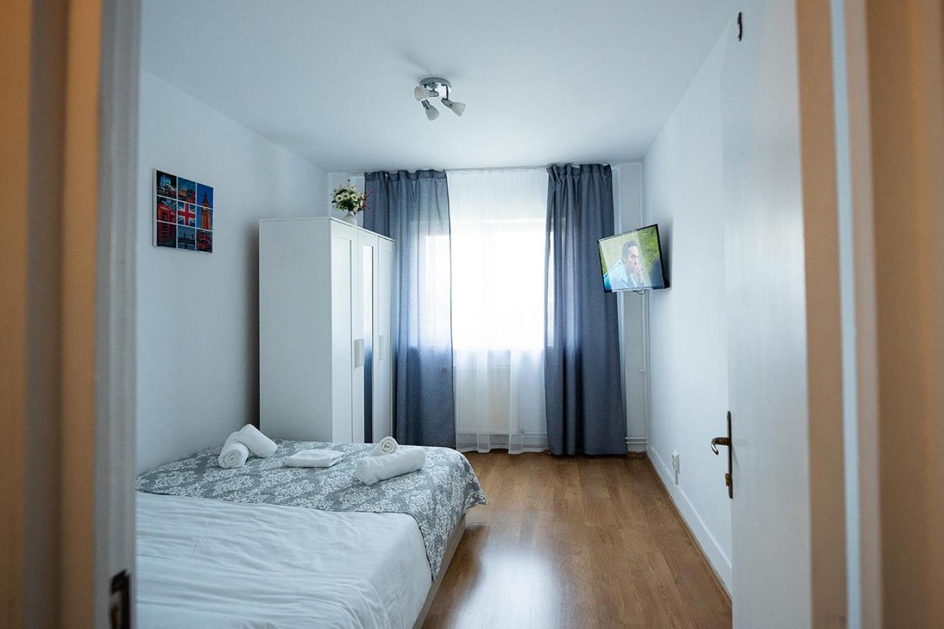 Edelweiss Apartment -Gara Brasov Braşov Exterior foto